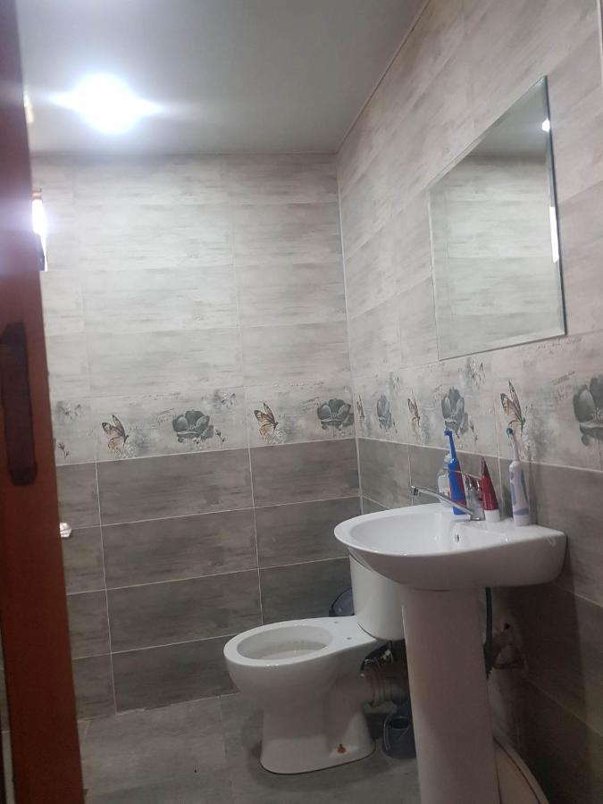 Hotel Shaumiani Kutaisi Bagian luar foto