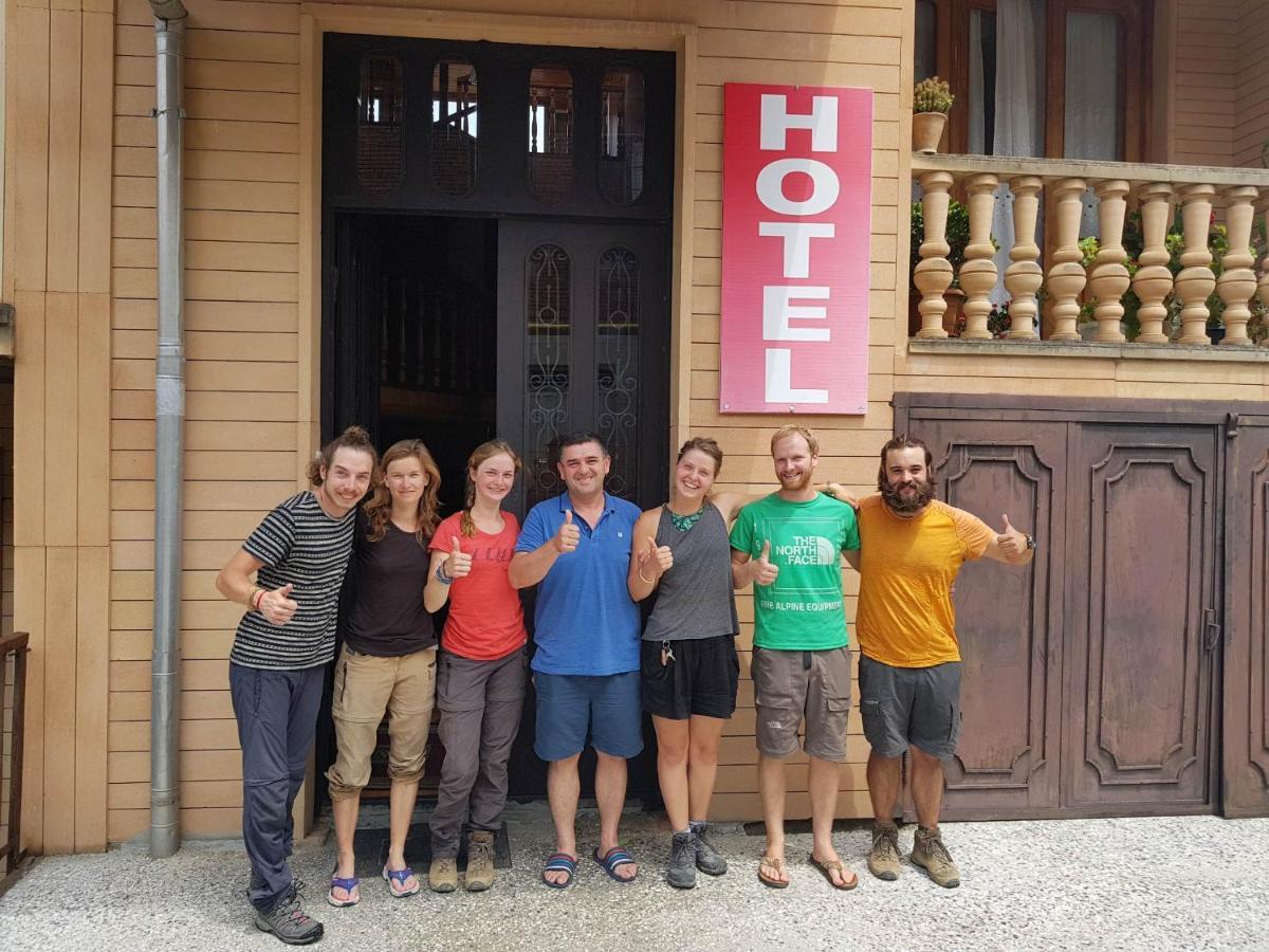 Hotel Shaumiani Kutaisi Bagian luar foto