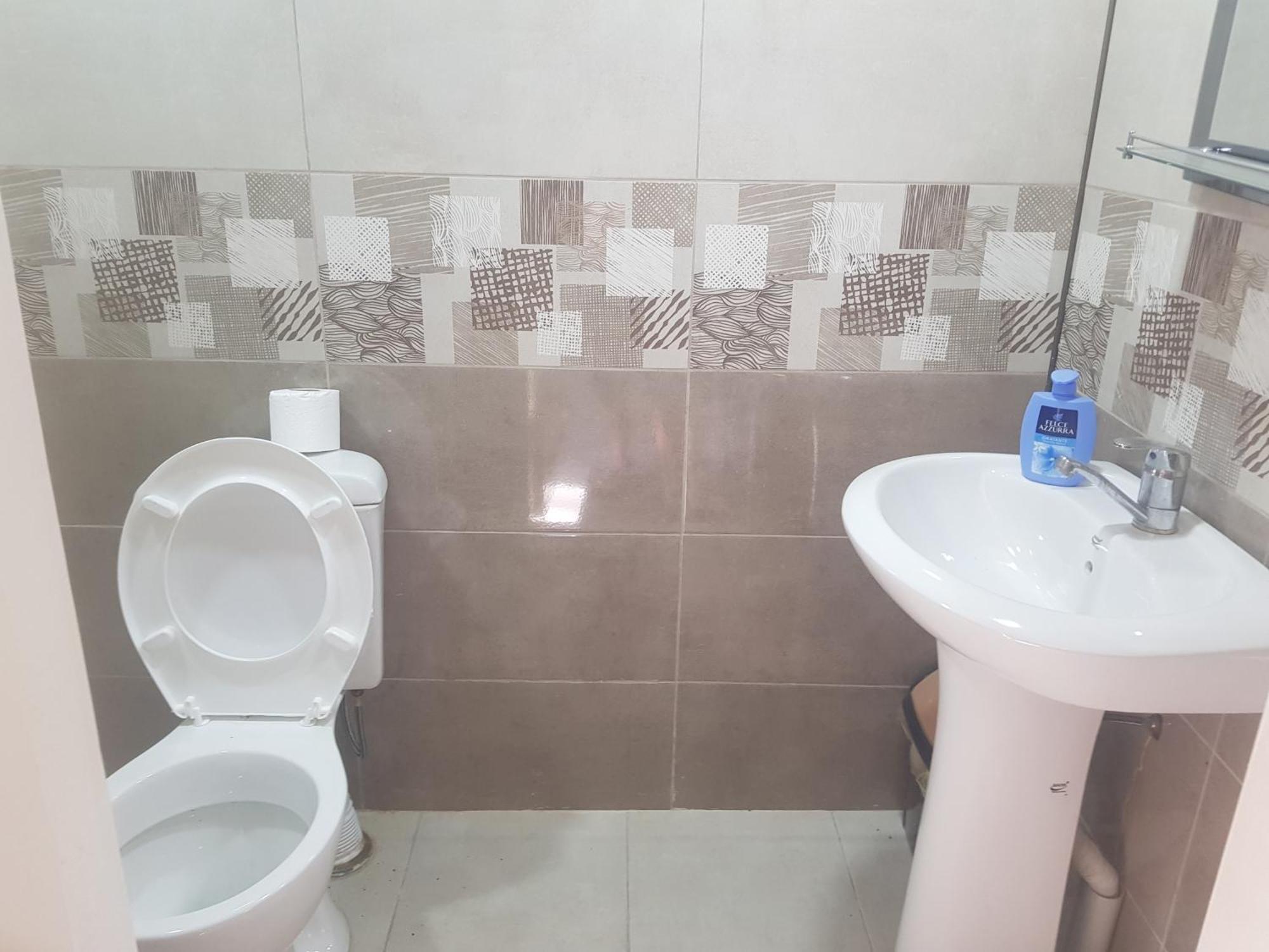 Hotel Shaumiani Kutaisi Bagian luar foto
