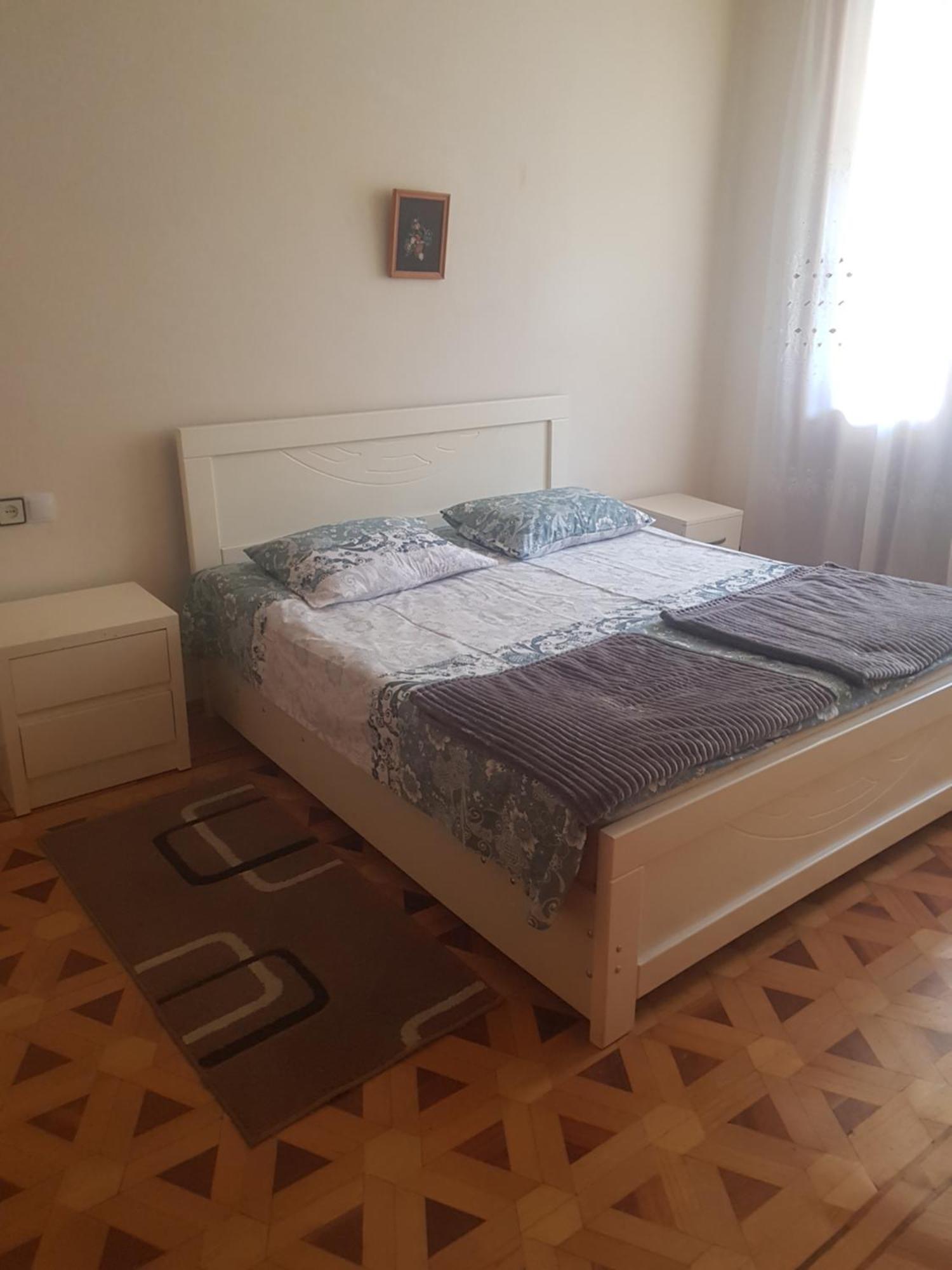 Hotel Shaumiani Kutaisi Bagian luar foto